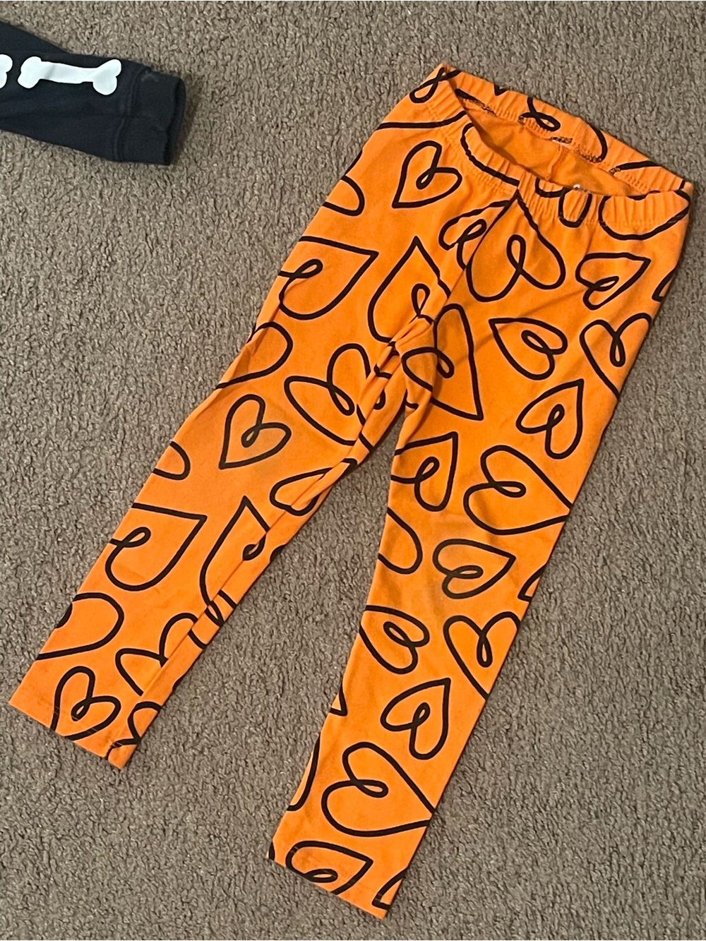 Cat & Jack Orange Leggings with Black Heart Outline Print